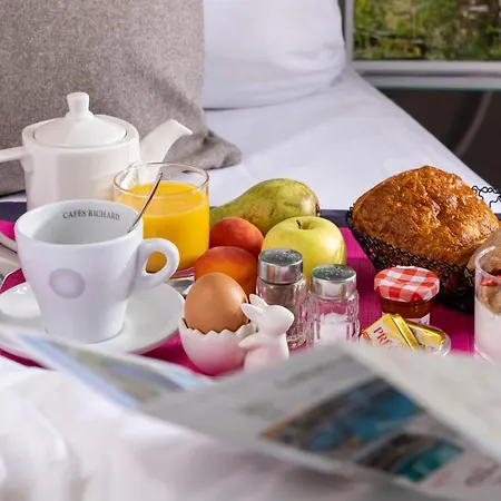 Logis Hotel-restaurant Le Fontarabie 3*