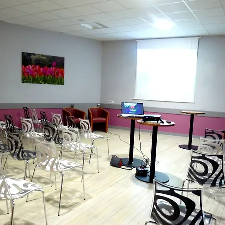 Logis Hotel-restaurant Le Fontarabie Otel 3*