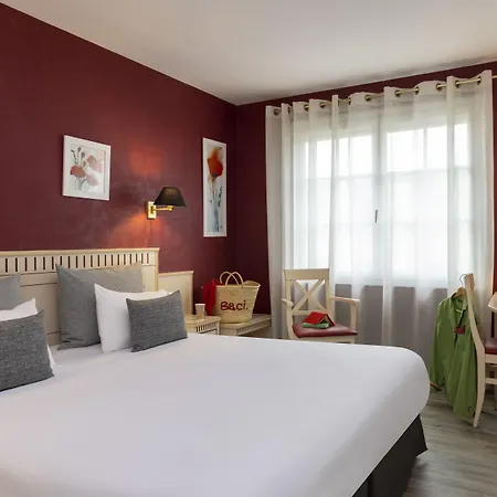 Logis Hotel-restaurant Le Fontarabie 3*