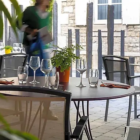Logis Hotel-restaurant Le Fontarabie