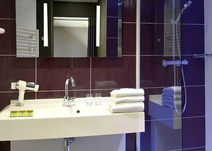 Logis Hotel-restaurant Le Fontarabie Hotel Fontenay-le-Comte