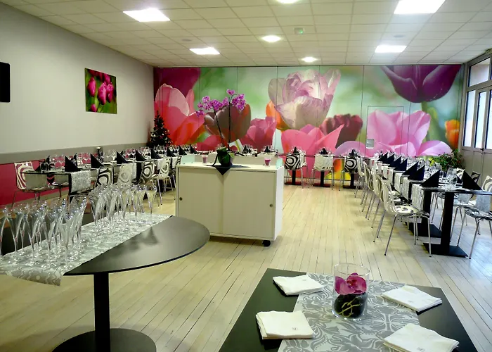 Logis Hotel-restaurant Le Fontarabie Hotel Fontenay-le-Comte