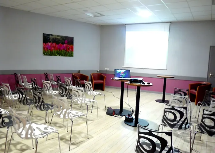 Logis Hotel-restaurant Le Fontarabie Hotel 3*