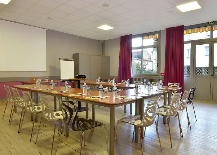 Hotel Logis Hotel-restaurant Le Fontarabie Fontenay-le-Comte