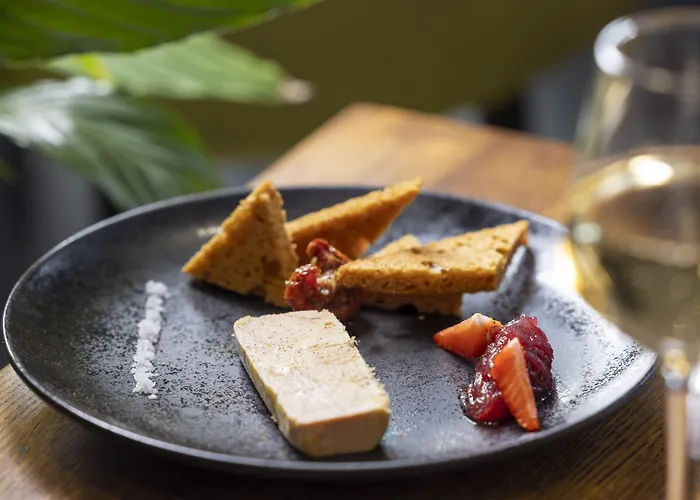 Logis Hotel-restaurant Le Fontarabie