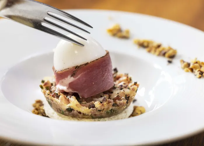 Logis Hotel-restaurant Le Fontarabie Hotel 3*