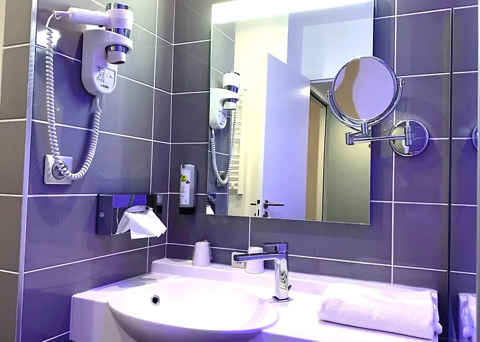 Logis Hotel-restaurant Le Fontarabie Hotel