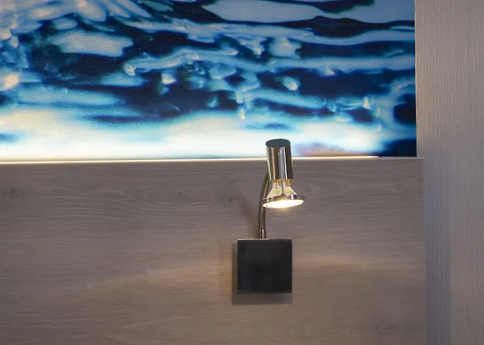 Hotel Logis Hotel-restaurant Le Fontarabie 3*