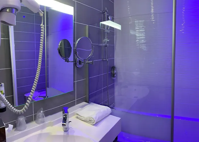 Logis Hotel-restaurant Le Fontarabie Hotel 3*