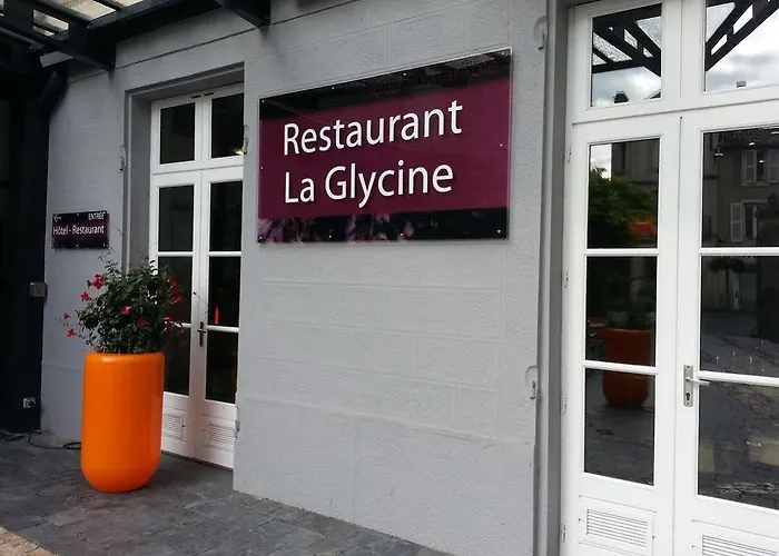 Logis Hotel-restaurant Le Fontarabie Hotel